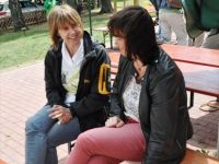 Bild 14 Annette und Erika.JPG